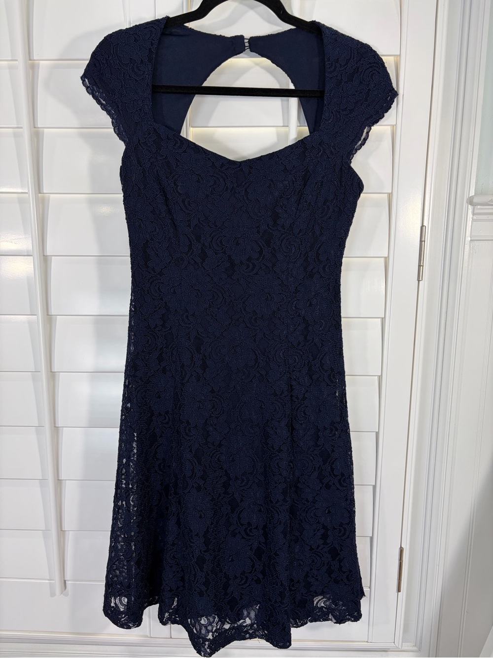 LRL Evening Navy Lace Midi Dress with Cap Sleeves & Keyhole Back (6)